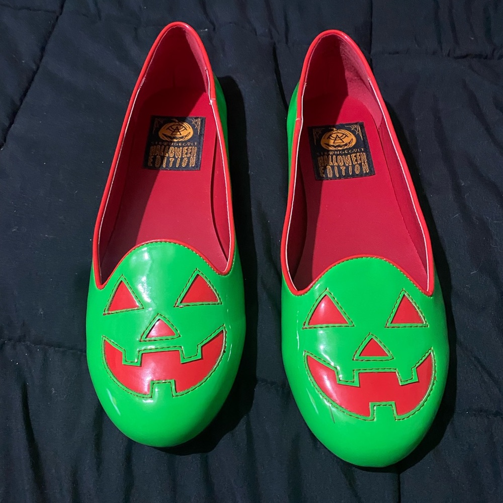 Strangecult JackOlantern flats